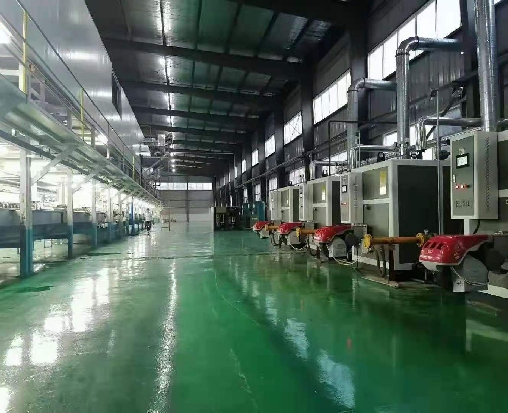 提升生产效率，上海特劳士蒸汽发生器助力东莞某服装工厂！